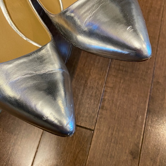 ✨HOST PICK✨ ASOS Silver Pointed heels - Picture 2 of 8